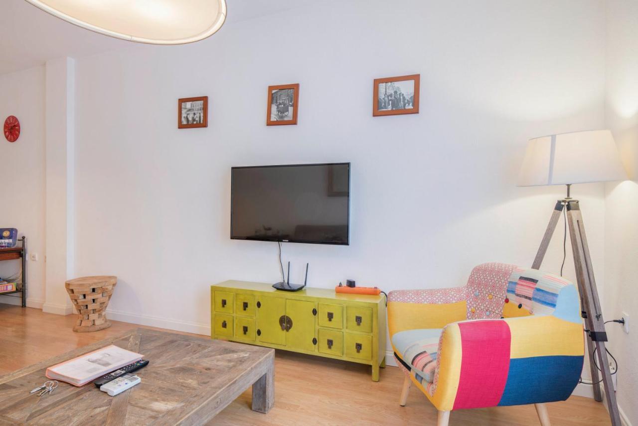 Urbanchicmalaga 3 Bedroom Spacious Quiet Historic Malaga Apt Buitenkant foto