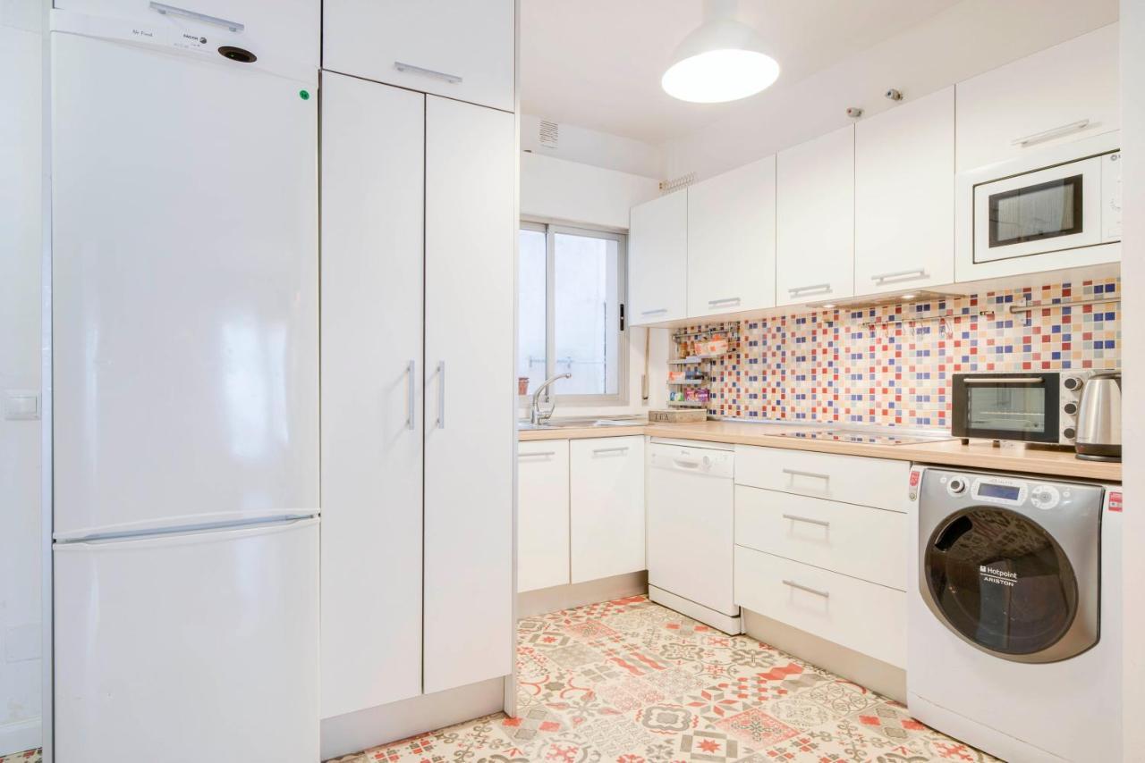 Urbanchicmalaga 3 Bedroom Spacious Quiet Historic Malaga Apt Buitenkant foto